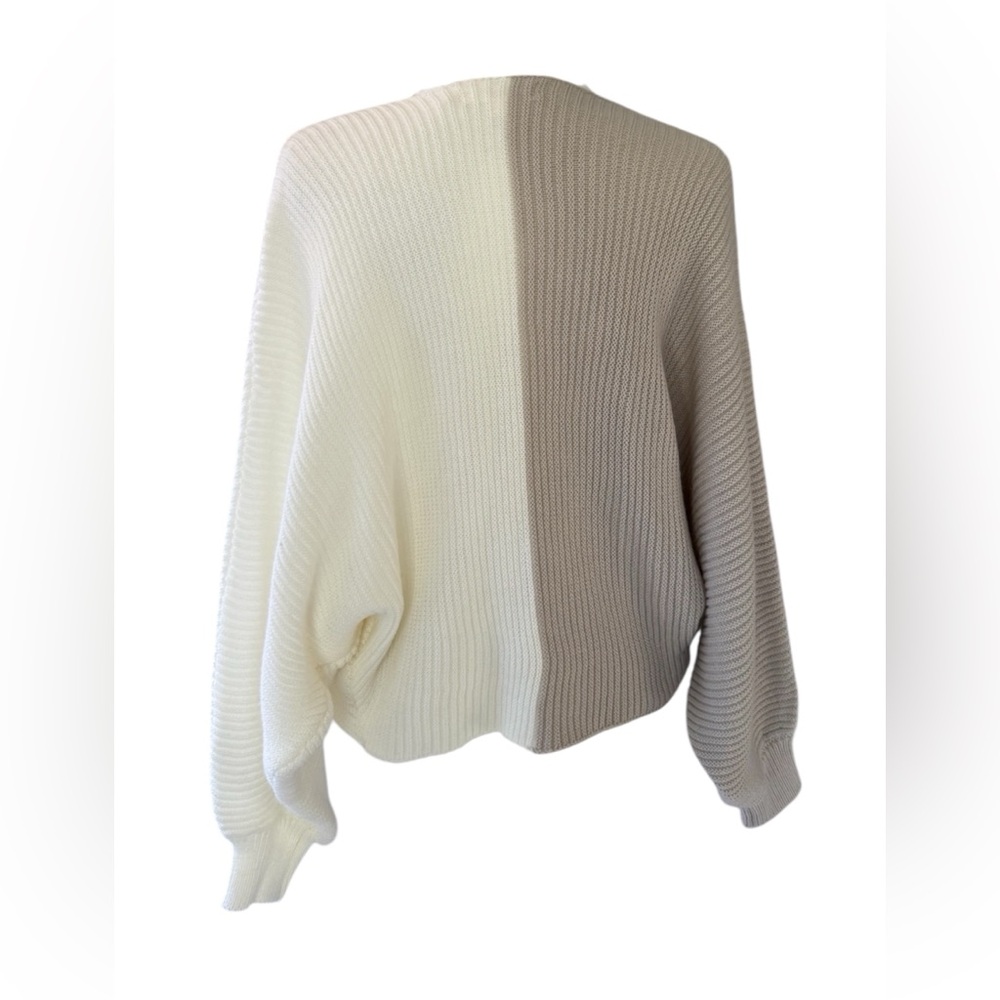 Takura Colorblock Sweater - Picture 4 of 6
